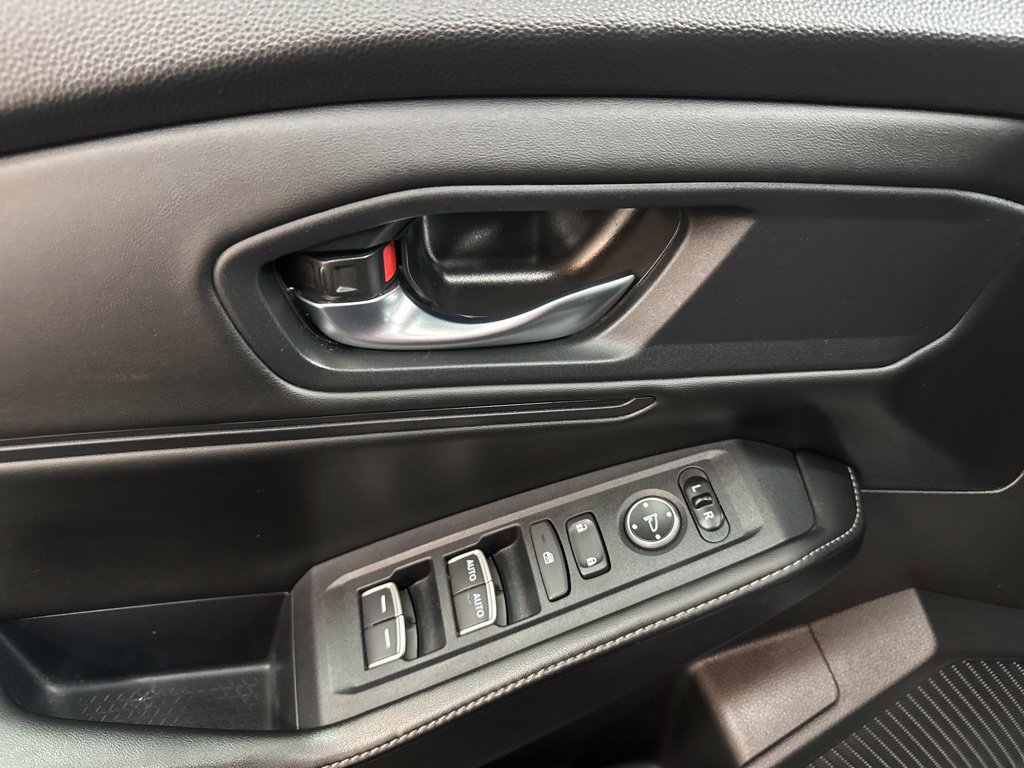 Used 2024 Honda Accord Sport image 17