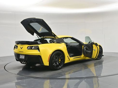Used 2016 Chevrolet Corvette Z06 image 35