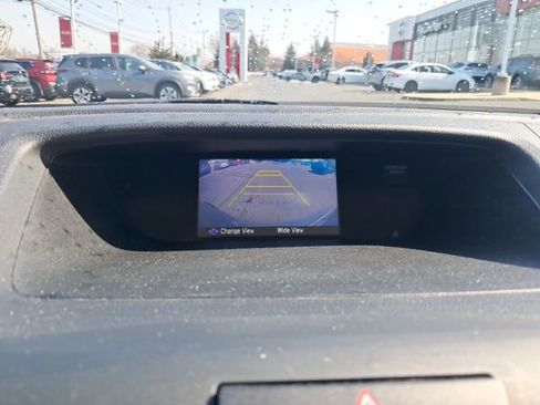 Used 2015 Honda CR-V LX image 24