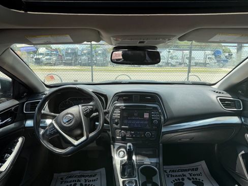Used 2020 Nissan Maxima 3.5 SL w/ Floor Mat Group FWD image 15