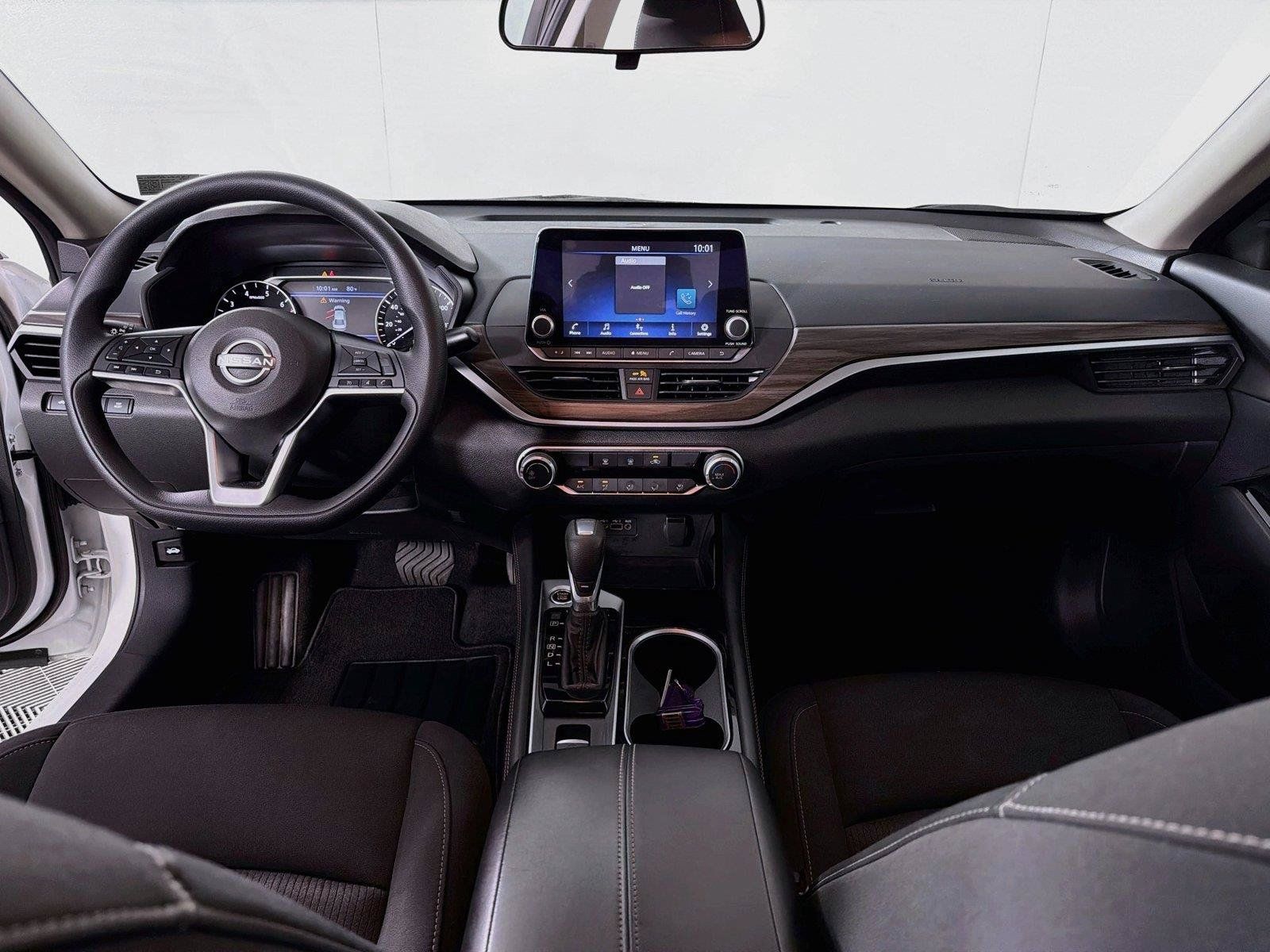 Used 2023 Nissan Altima 2.5 SV AWD/4WD image 25