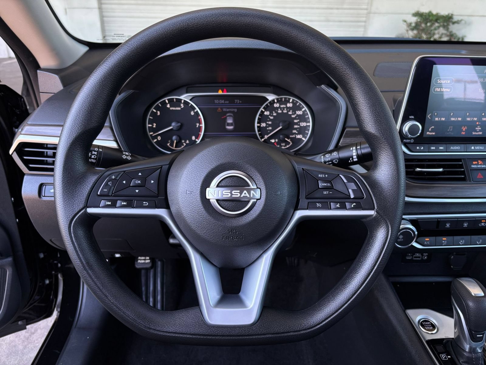 Used 2025 Nissan Altima 2.5 SV FWD image 28