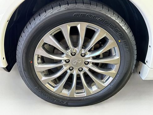 Used 2017 INFINITI QX80 2WD w/ Deluxe Technology Package image 44