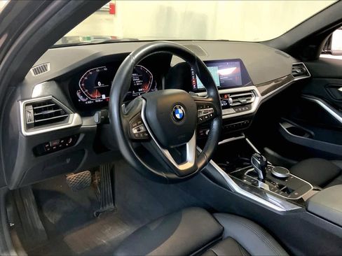 Used 2020 BMW 330i xDrive Sedan w/ Convenience Package image 17