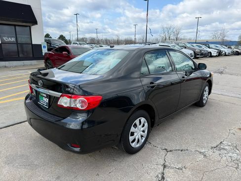Used 2011 Toyota Corolla LE image 14