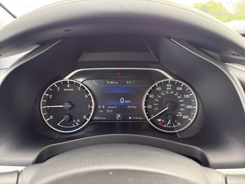 Certified 2024 Nissan Murano SV w/ SV Midnight Edition Package AWD/4WD image 17