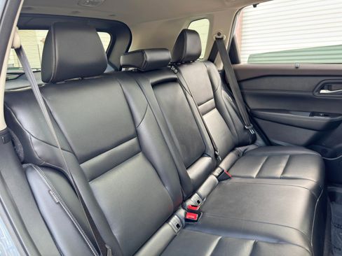 Used 2023 Nissan Rogue SL w/ SL Premium Package FWD image 37