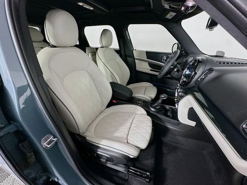 Used 2023 MINI Cooper Countryman SE w/ Storage Package image 29