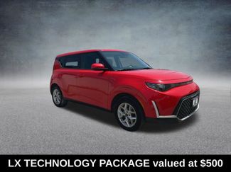 Used 2023 Kia Soul LX w/ LX Technology Package FWD video 2