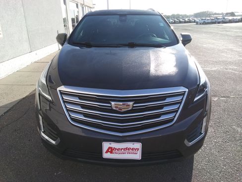 Used 2017 Cadillac XT5 Premium Luxury image 3