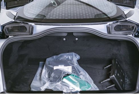 New 2024 Aston Martin DB12 Coupe image 40