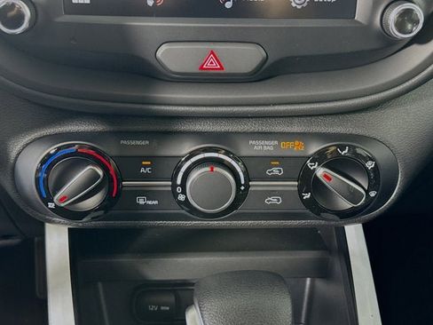 New 2025 Kia Soul LX image 17