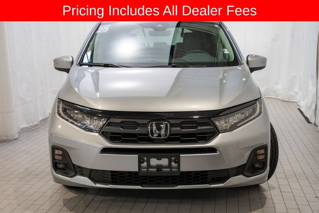 Used 2025 Honda Odyssey EX-L image 2
