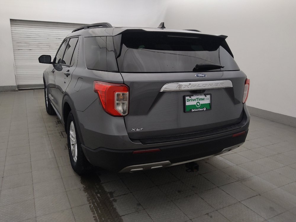 Used 2021 Ford Explorer XLT w/ Equipment Group 202A RWD image 5