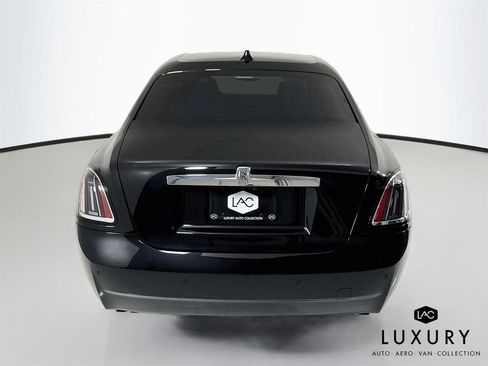 Used 2025 Rolls-Royce Ghost AWD/4WD image 8