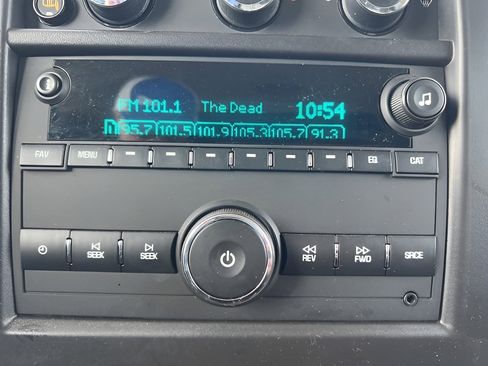 Used 2024 Chevrolet Express 2500 w/ Driver Convenience Package image 13