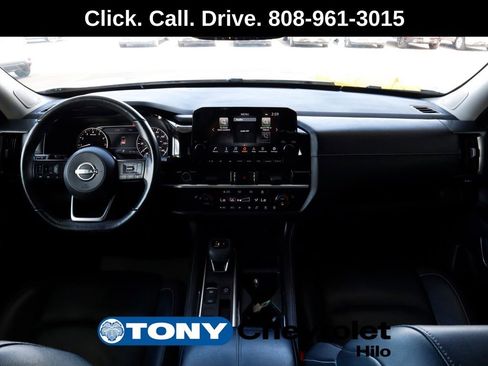 Used 2022 Nissan Pathfinder SL w/ SL Premium Package image 11