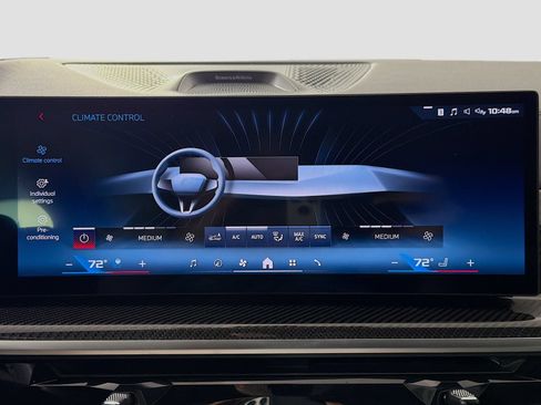 Used 2025 BMW X5 M60i AWD/4WD image 19