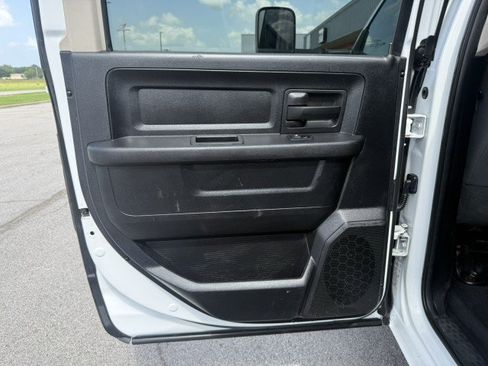 Used 2017 RAM 4500 Tradesman w/ Chrome Appearance Group AWD/4WD image 27