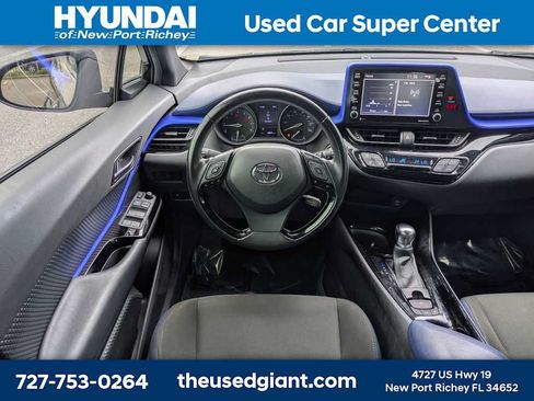 Used 2020 Toyota C-HR XLE FWD image 16