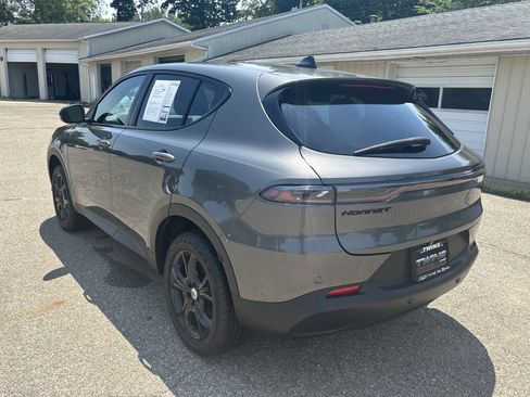 Used 2024 Dodge Hornet GT w/ GT Blacktop Package AWD/4WD image 7