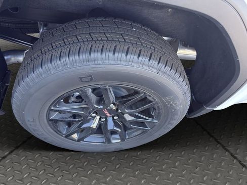 New 2026 GMC Sierra 1500 Elevation image 28