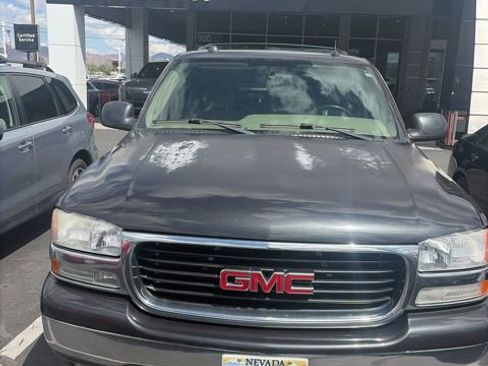 Used 2005 GMC Yukon SLE w/ Safe And Secure Package AWD/4WD image 2