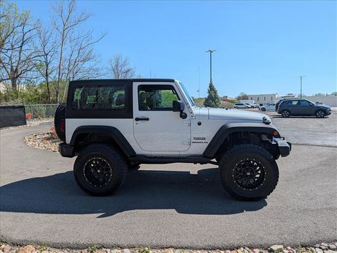 Used 2017 Jeep Wrangler Sport S w/ Quick Order Package 24S image 6