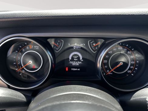 Used 2022 Jeep Wrangler Unlimited Sport AWD/4WD image 13