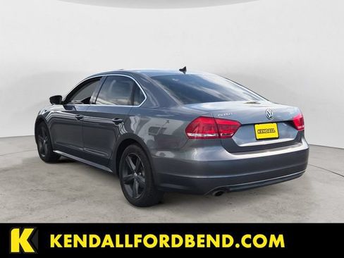 Used 2013 Volkswagen Passat 2.5 SE FWD image 7