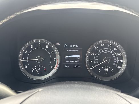 Used 2022 Hyundai Venue Limited w/ Cargo Package FWD image 13