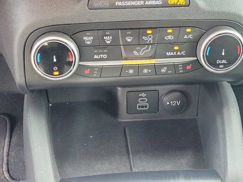 Certified 2024 Ford Escape Active AWD/4WD image 20