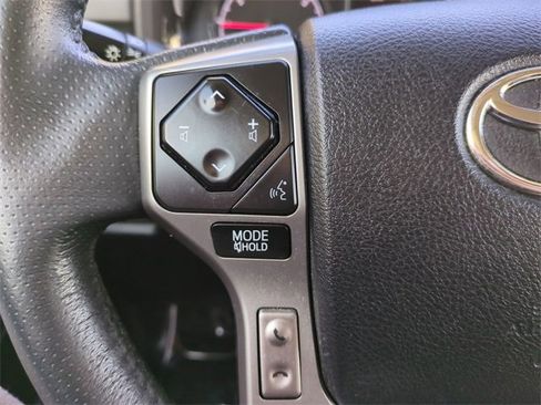 Used 2022 Toyota 4Runner SR5 Premium image 26