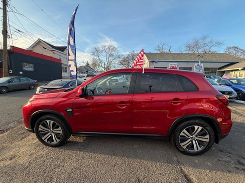 Used 2024 Mitsubishi Outlander Sport ES image 9