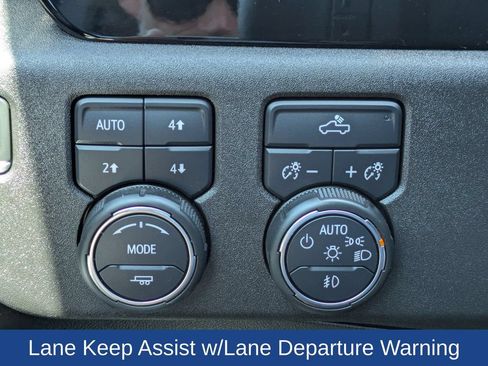 Used 2023 Chevrolet Silverado 1500 RST AWD/4WD image 25