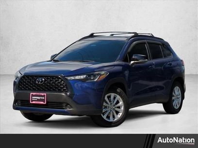Used 2025 Toyota Corolla Cross LE w/ Moonroof Package