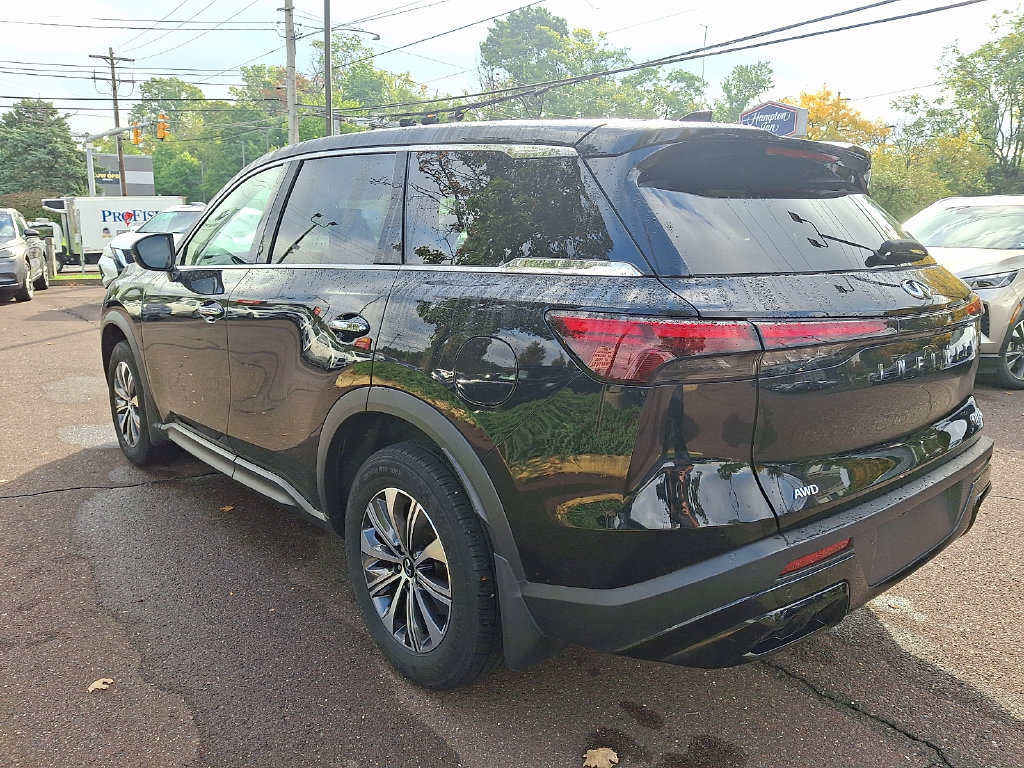 Certified 2023 INFINITI QX60 Pure AWD/4WD image 4