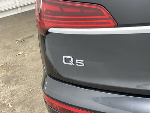 Used 2021 Audi Q5 Premium Plus image 10