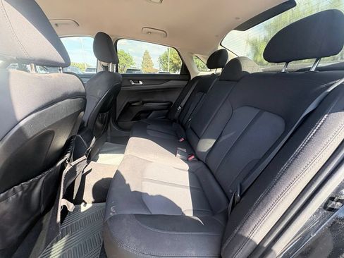 Used 2022 Kia K5 LXS FWD image 7