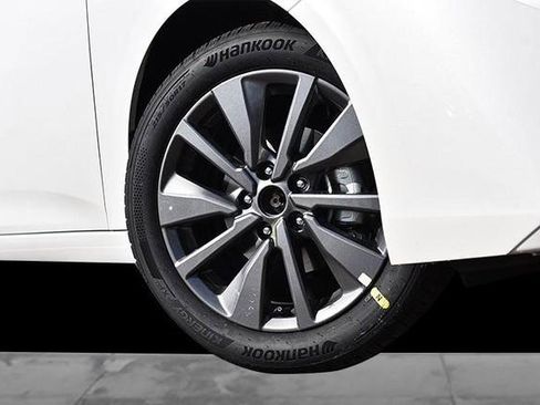 New 2026 Nissan Sentra SL w/ Floor Mat Package image 3