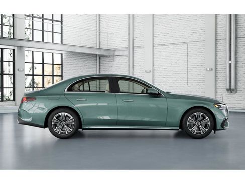 New 2026 Mercedes-Benz E 350 4MATIC Sedan image 2