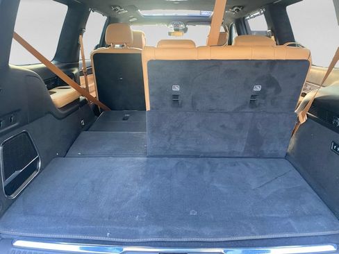 Used 2025 Jeep Grand Wagoneer Series III w/ Quick Order Packagew 28T AWD/4WD image 23