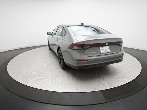 Certified 2025 Honda Accord SE image 34