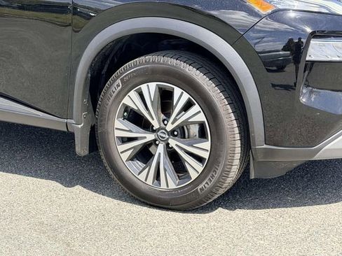 Used 2023 Nissan Rogue SV image 7