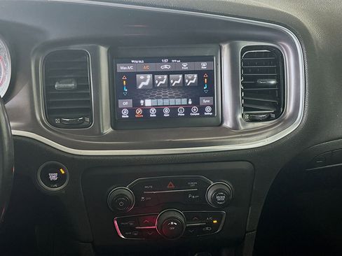 Used 2020 Dodge Charger SXT w/ Blacktop Package image 23