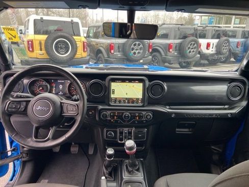 Used 2022 Jeep Wrangler Unlimited Sport AWD/4WD image 10