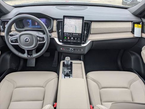 New 2026 Volvo XC90 B6 Plus w/ Protection Package Premier AWD/4WD image 11