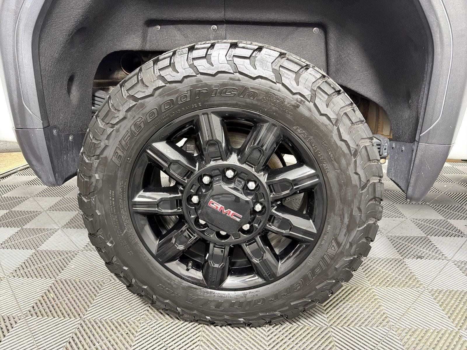 Certified 2024 GMC Sierra 2500 AT4 w/ AT4 Premium Plus Package AWD/4WD image 15