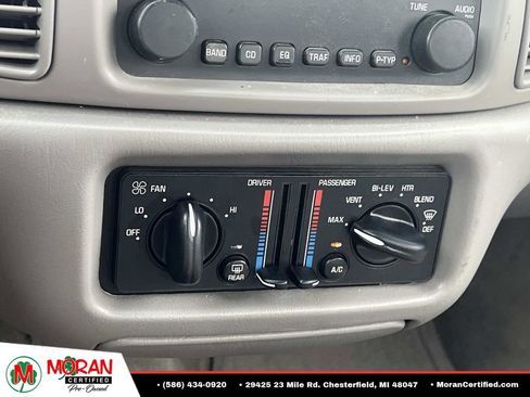 Used 2004 Buick Century Custom FWD image 18