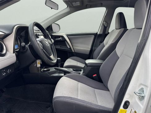 Used 2015 Toyota RAV4 XLE image 14